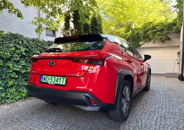 Lexus UX cena 134900 przebieg: 26000, rok produkcji 2021 z Kamieńsk małe 277